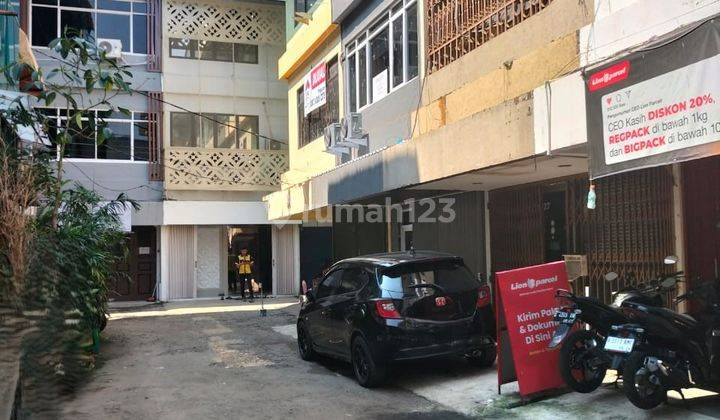 Dijual Murah Ruko di Jalan RS Fatmawati, Kel. Pulo, Kec. Kebayoran Baru, Jakarta Selatan, Kebayoran Baru 2