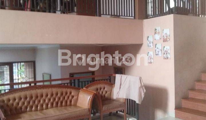 ruang keluarga rumah perum budi agung tanah
