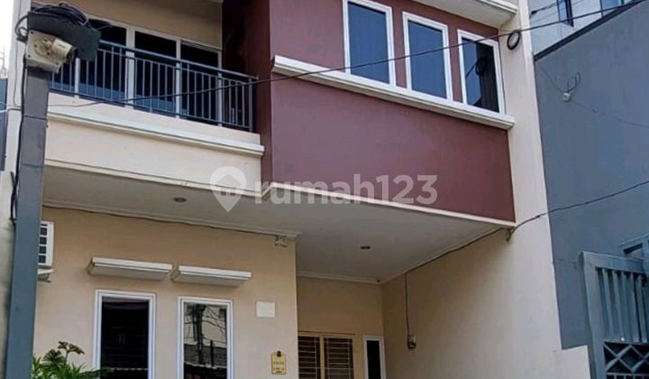 Di Jual Rumah Sunter Agung 3,5 Lantai 7X17 Atap Rooftop Siap Huni Masih Bagus dan Terawat Strategis Lokasi Komplek Sunter Agung,Tanjung Priok, Jakarta Utara.#Hamdan