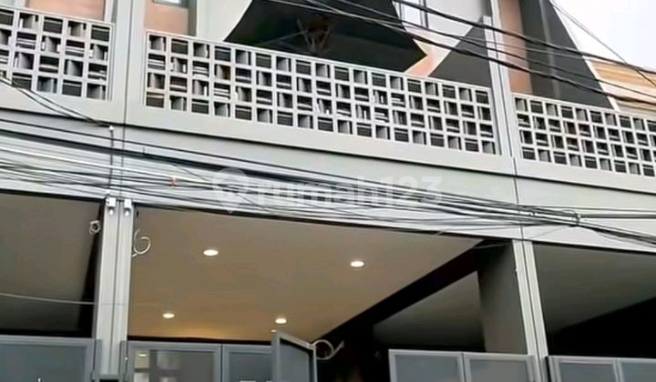 For Sale New House in Duri Kepa, 3 Floors 4x18.75m² Aesthetic Japanese Style Model, Strategic Location Near Greenville, Kebon Jeruk, West Jakarta. #hamdan 2