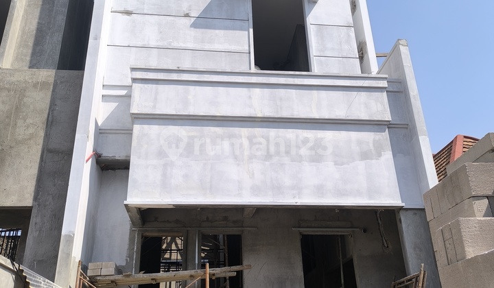 Di Jual Rumah Baru Citra Garden 2 Ext,2,5 Lantai 6X16 Lokasi Strategis Dalam Komplek Cluster Pegadungan, Kalideres Jakarta Barat.#Hamdan 2