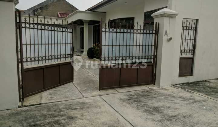 For Sale: 3 Houses and Land 90x29.3m² with 3 Swimming Pools, Roadside, Near Darmawangsa Apartments, Jl. H. Jian, Cipete Utara, Kebayoran Baru, South Jakarta #hamdan 2