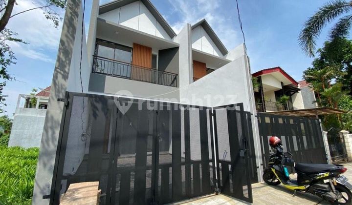 Di Jual Rumah Baru Meruya Utara,2 Lantai 5X25 Lokasi Dalam Kompleks Kavling Dki Meruya Utara Kembangan Jakarta Barat.#Hamdan Di Jual Rumah Baru Meruya Utara,2 Lantai 5X25 Lokasi Dalam Kompleks Kavling Dki Meruya Utara Kembangan Jakarta Barat.#Hamdan