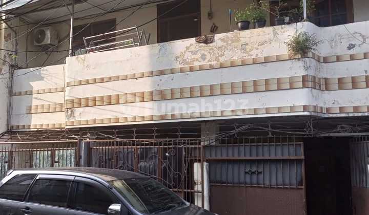 Di Jual Rumah Pademangan Timur 3,5 Lantai 8X17,5 Lokasi di Jl. Pademangan 4, Pademangan Timur, Jakarta Utara.#Hamdan