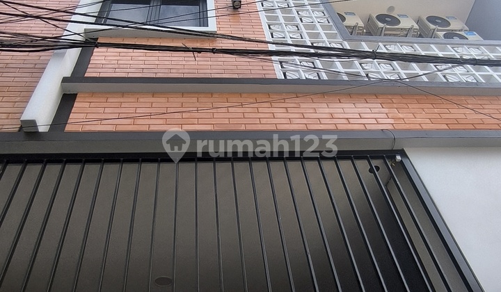 For Sale New Boarding House Tanjung Duren 4.5 Floors Fully Furnished Strategic Location Tanjung Duren, Near Untar University, West Jakarta.#Hamdan 2
