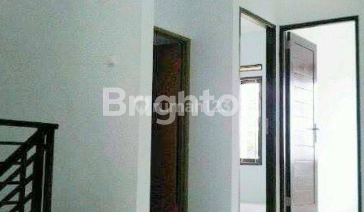 Rumah 3 Lantai Furnished Joglo Kreo Larangan Kota Tangerang  2