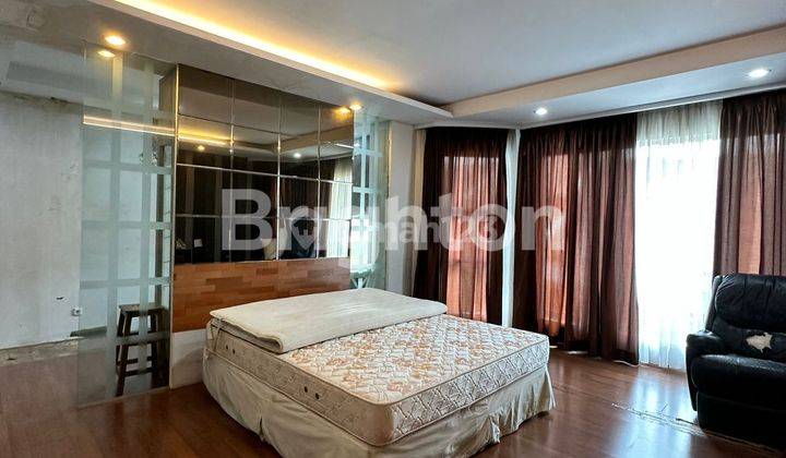 Rumah Terawat,Rapi, Siap Huni, Full Furnished,2 lantai, Duri  Kepa, Jakarta Barat 1