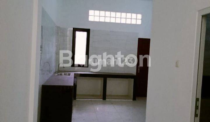 Town House baru minimalis 2,5 lantai, perintis kemerdekaan , Palembang  2