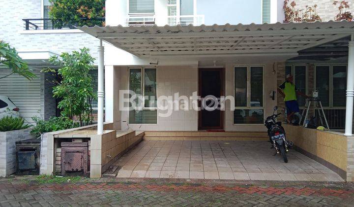 RUMAH 3 LANTAI  BERSIH TERAWAT DALAM KOMPLEK , CLUSTER GRAND PURI  GRISENDA, KAPUK MUARA, PEJARINGAN, JAKARTA UTARA 1