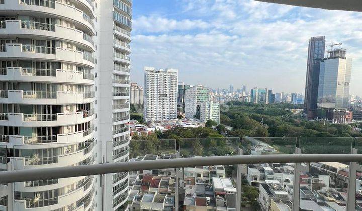 Dijual Cepat Apartemen Royale Springhill Kemayoran  1