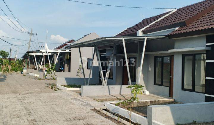 House Common.sale Near SMPN 1 Gresik, Gresik