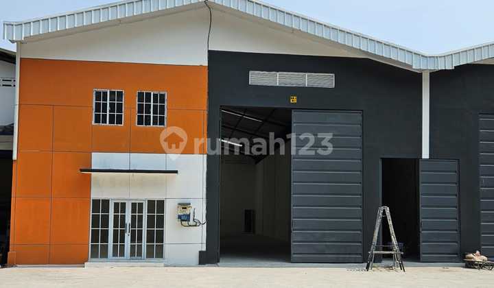 Jual Cepat Gudang Multiguna ( Ada Mess, Office) Teluk Naga