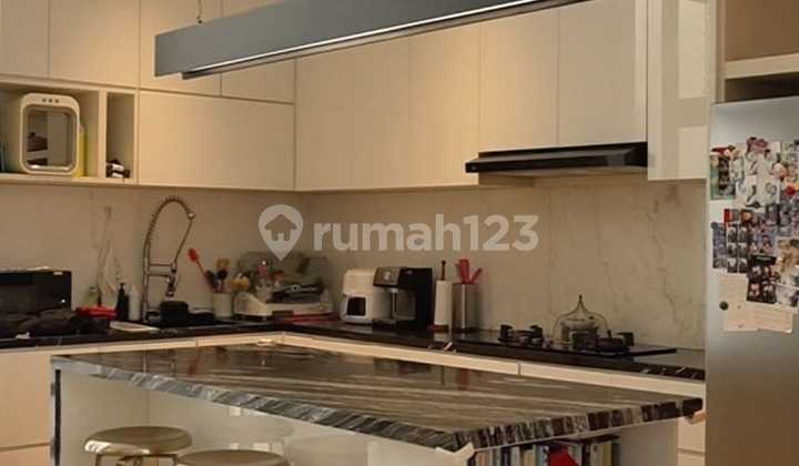 Dijual Rumah Minimalis ( Swimming Pool) Pluit