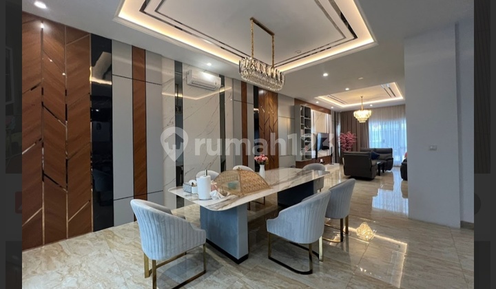 Disewakan Rumah Mewah ( 8X25) Furnished Bagus Disewakan Rumah Mewah ( 8X25) Furnished Bagus