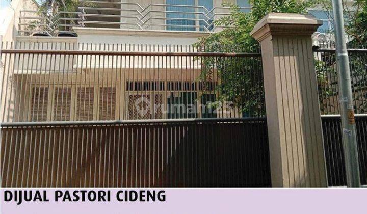 Rumah 2 Lantai Bagus Furnished di Cideng Jakarta Pusat , Jakarta Pusat 1