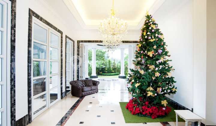 Dijual Rumah Mewah di Villa Bukit Mas ( Swimming Pool ) 2