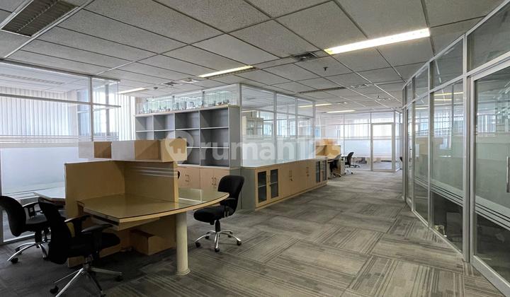 For Rent Office Space in Sunter (Wisma SMR) For Rent Office Space in Sunter (Wisma SMR)