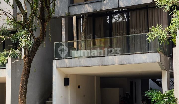 For Quick Sale: Upper House Residence Home (Minimalist) Hook 2