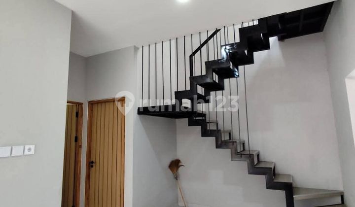 Jual Rumah Baru 2 Lantai Dekat Luwes Gentan Solo 675Jt 2