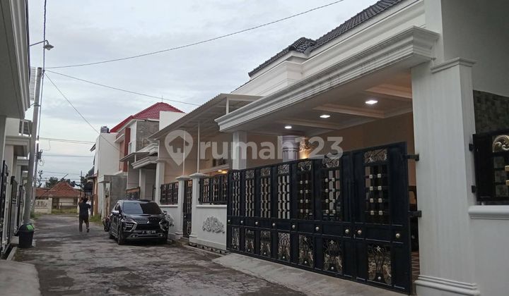 Rumah American Style Gentan Solo 1,7 Milyar 2
