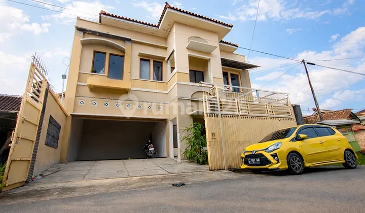 House Near Solo Palace 2 Billion