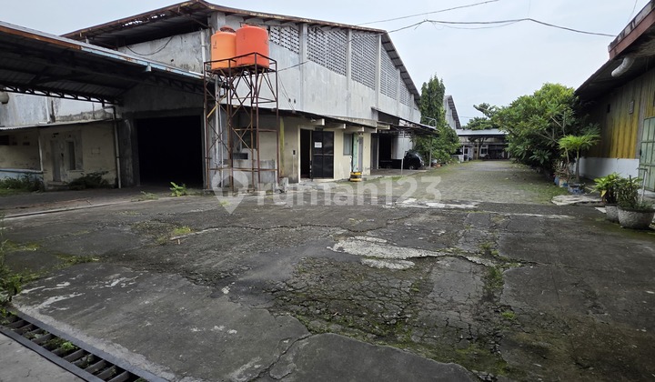 Mau Cari Gudang Strategis Luas dengan Harga Terjangkau? Mau Cari Gudang Strategis Luas dengan Harga Terjangkau?