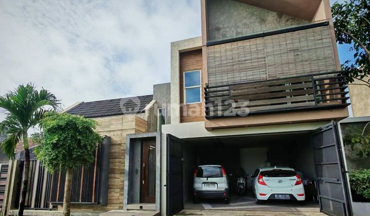 Mezzanine House Near Al Azhar Solo Baru 1.6 Billion
