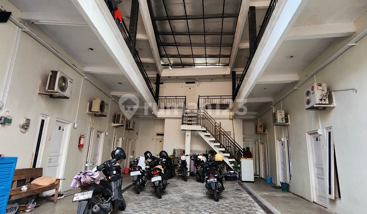 For Quick Sale: Boarding House Near The Park Mall Solo Baru 3 Billion 2
