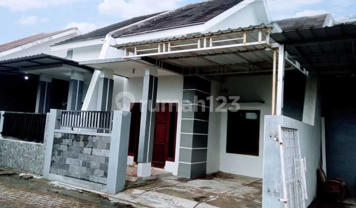 Jual Rumah Dekat Al Azhar Baki Solo Baru 425 Juta Jual Rumah Dekat Al Azhar Baki Solo Baru 425 Juta