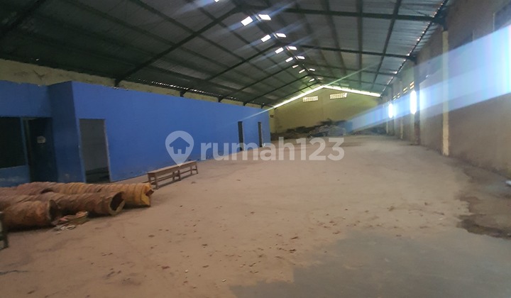 Pengen Gudang Luas Tapi Murah di Solo? Pengen Gudang Luas Tapi Murah di Solo?