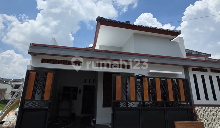 Tahun Baru Rumah Baru di Solo Baru 500 Juta An 2