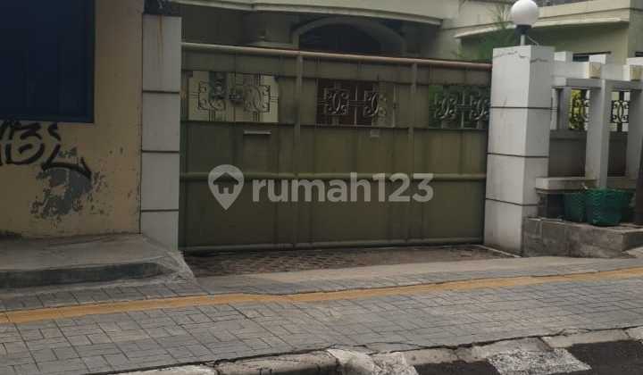 Juak Rumah Depan Kampus Uns Solo Kota 14 Milyar Juak Rumah Depan Kampus Uns Solo Kota 14 Milyar