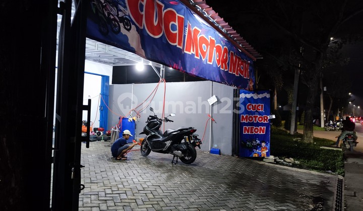 Ruko mandiri di Sentraland Paradise Bogor, include usaha cuci steam motor