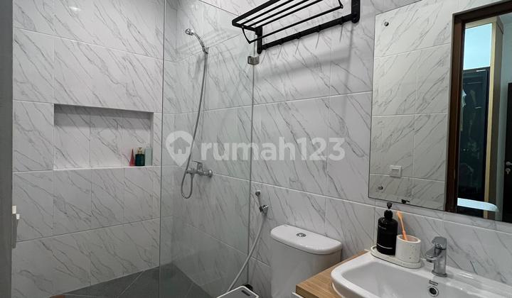 House in SAVIA PARK NUSA LOKA BSD 2