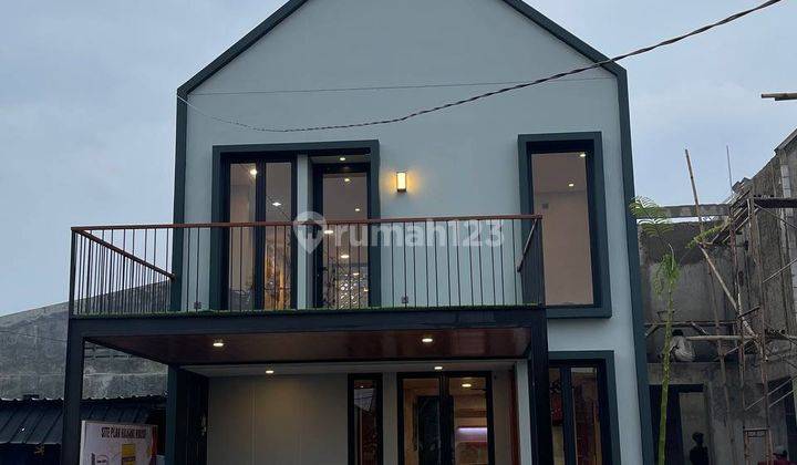 Rumah 2 Lantai Furnished Japan Modern Style Dekat Tol Pamulang di Depok  1