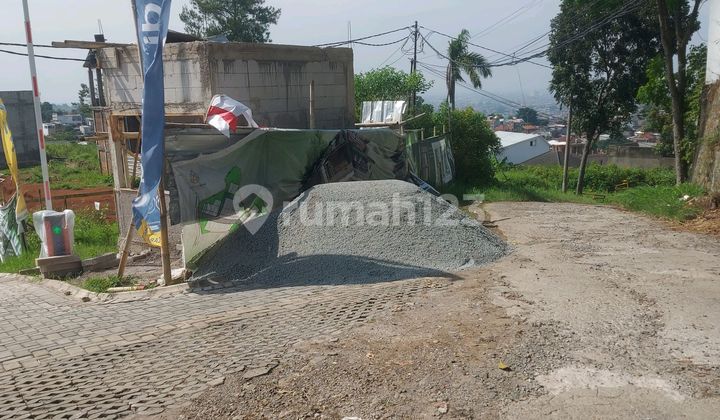 We Present a Premium 3-Story 10-Room Kos for Only 1.7m in North Andi Bandung, Reaching Academic & Professional Circles. 2