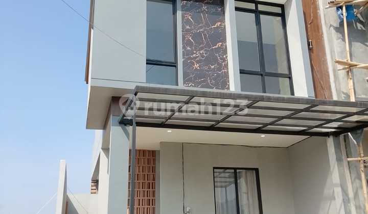 Rumah Mewah 2 Lantai View Kota Bandung Fasilitas Eksklusif Dekat Gedung Sate