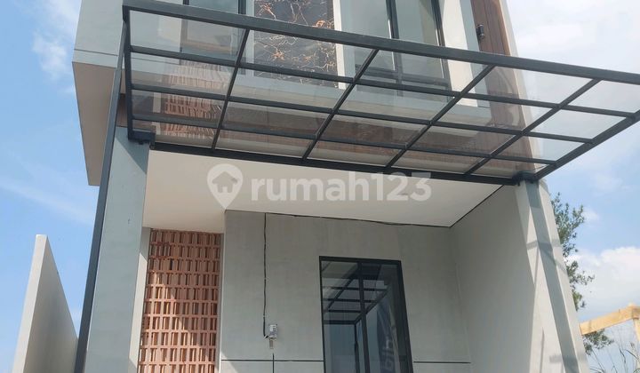 For Sale! Rumah Baru Minimalis Dekat Dago Itb 2 Lantai 1.34m Fasilitas Lengkap Ada S Pool View Mantap Shm For Sale! Rumah Baru Minimalis Dekat Dago Itb 2 Lantai 1.34m Fasilitas Lengkap Ada S Pool View Mantap Shm