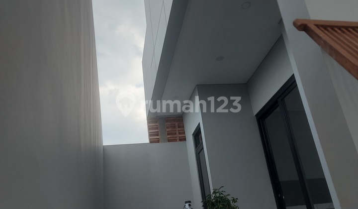 Rumah Baru Minimalis Cityview, Pool Area Dago 2 Lantai 3 Kamar Tidur Shm 1man Murah Pisan Dekat Gedung Sate Itenas Dago Riau Itb 2