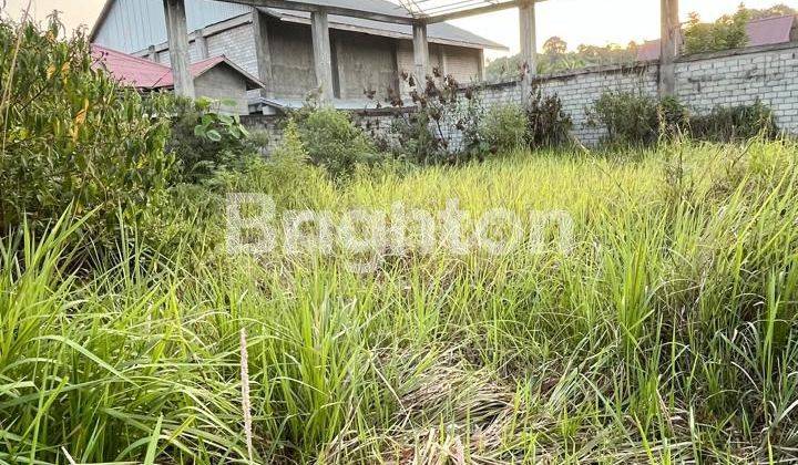 BANGUNAN GUDANG SETENGAH JADI 2