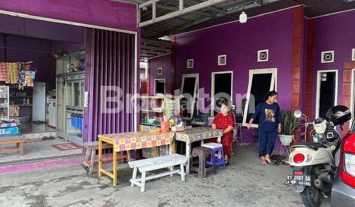 RUMAH CANTIK, SUDAH ADA WARUNG DI DEPAN 2