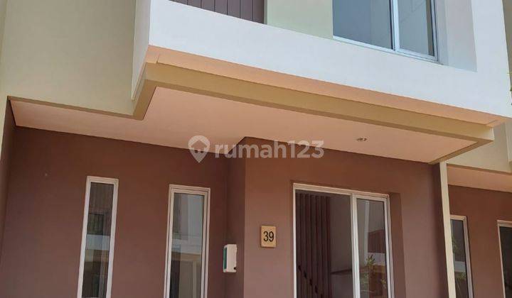 Di Jual Rumah 2 Lantai Di Cluster Malibu Gading Serpong  1