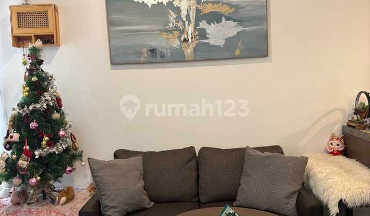 Disewakan Rumah Bagus, Lingkungan Asri, Siap Huni, di Freja Suite Bsd City