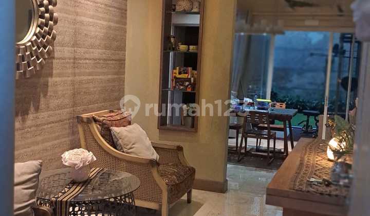 Dijual Rumah Bagus, Lingkungan Asri, Siap Huni, Di Nusaloka Bsd