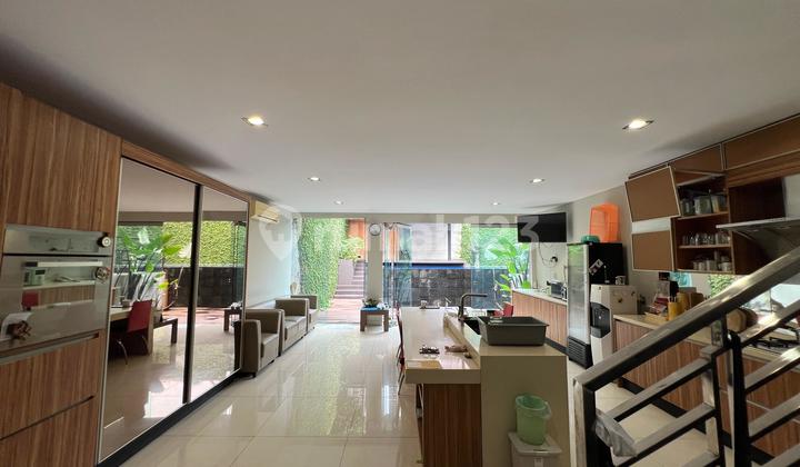 Dijual Rumah Mewah, Lingkungan Asri, Siap Huni, Di Boulevard Palem Raya (BPR) Karawaci 2