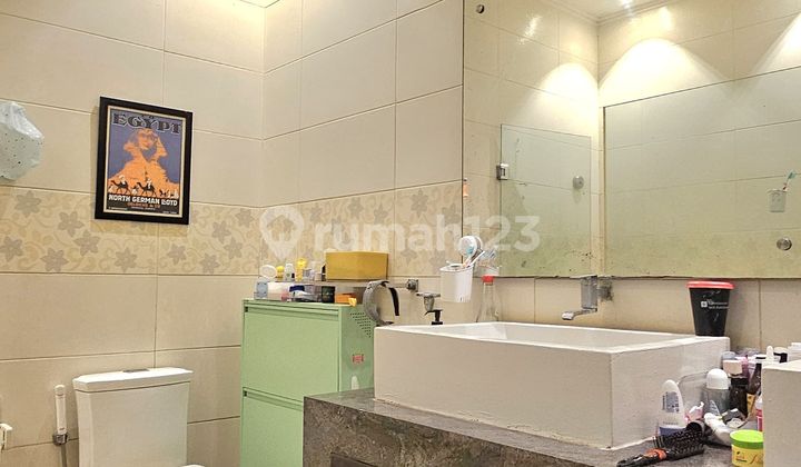 Dijual Rumah Bagus, Lingkungan Asri, Siap Huni, Di Alam Sutra 2