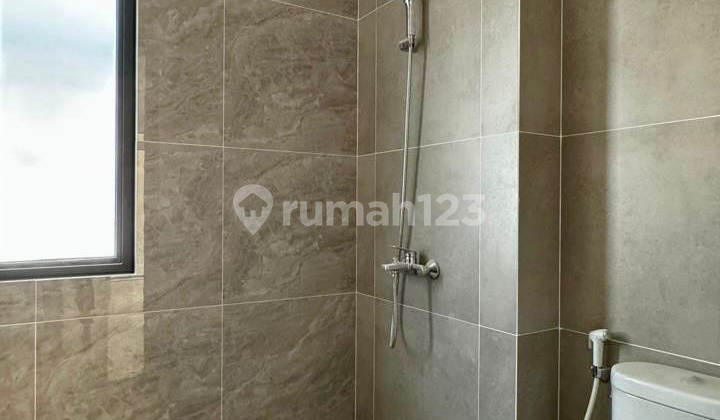 Rumah Baru 2 Lantai Cluster Carson Gading Serpong 2