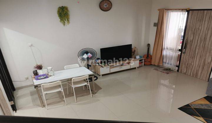 Di Jual Cepat Rumah Asri 2 Lantai Di Magnolia Park Cipondoh  2