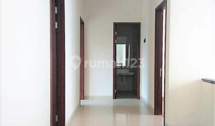 FOR SALE  Ready-to-Occupy House in  Prestigia Cluster, Eminent, BSD 2