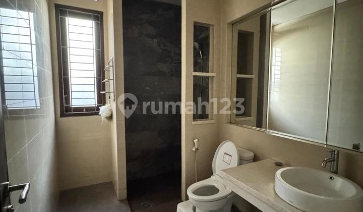 Rumah Siap Huni di Pisok Bintaro Sektor 5, Rth 2